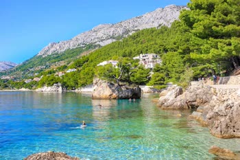 Brela is a charming coastal town located on the Makarska Riviera in Croatia.