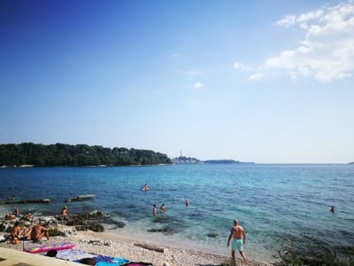 Pebble beach Porton Biondi, distance from the center of Rovinj: 1.63 km