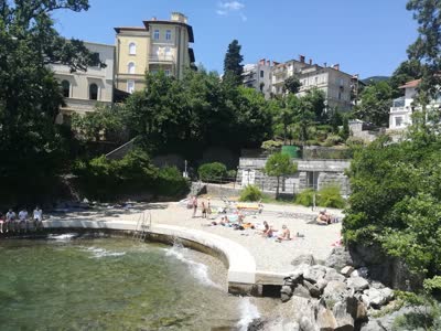 Beach Skrbici, distance from the center of Opatija: 0.41 km