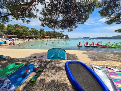 Pebble beach Soline, distance from the center of Biograd: 1.45 km