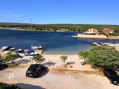 Pebble beach Ribnica, distance from the center of Gospic: 2.28 km