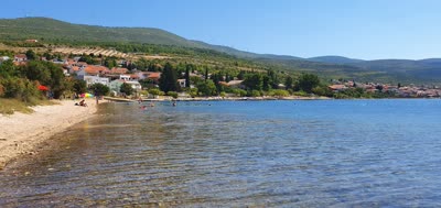 Pebble beach Susnjari, distance from the center of Gospic: 2.65 km