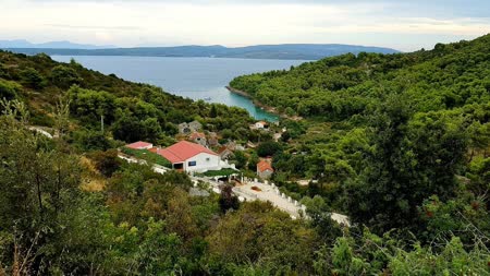 Viewpoint Vela Straza offers stunning panoramic views of the village of Stomorska and the surrounding Adriatic Sea. A perfect spot to admire the beauty of the island of Solta.