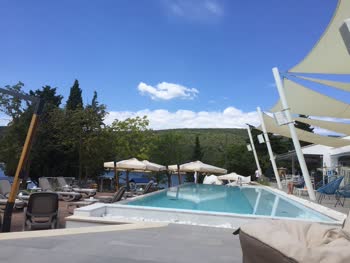 The Beat Beach Club, distance from the center of Rabac: 0.70 km