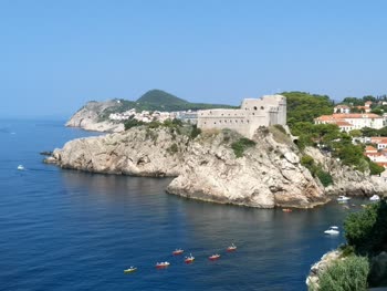 Caffe on the Wall, distance from the center of Dubrovnik: 0.20 km